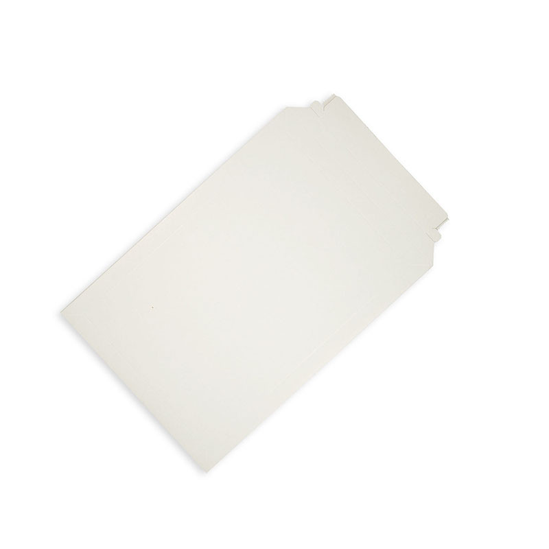 Cardboard envelope 250x353mm B4 white