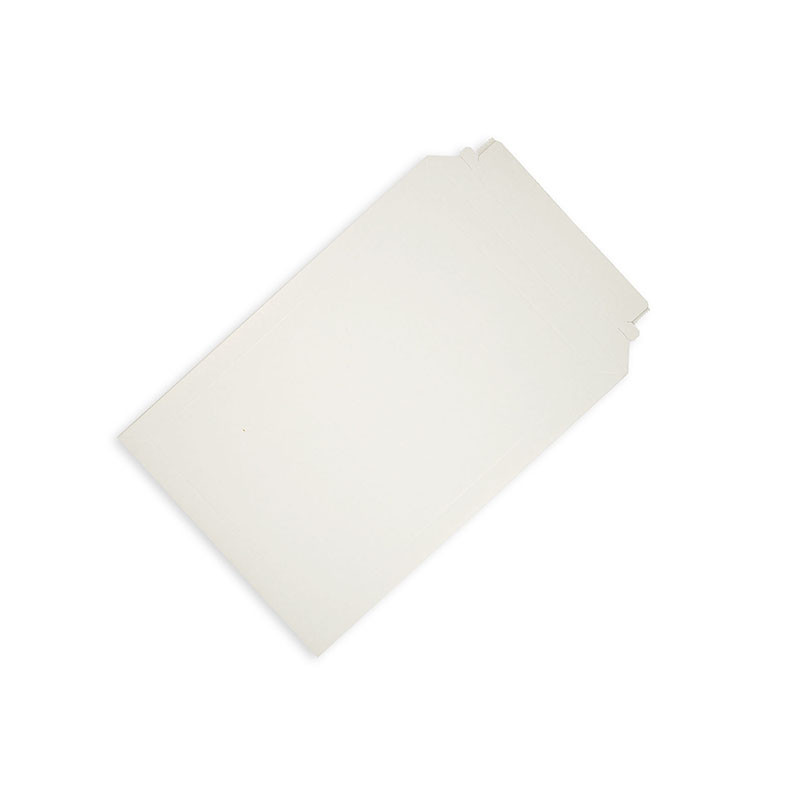 Cardboard envelope 292x374mm B4+ white